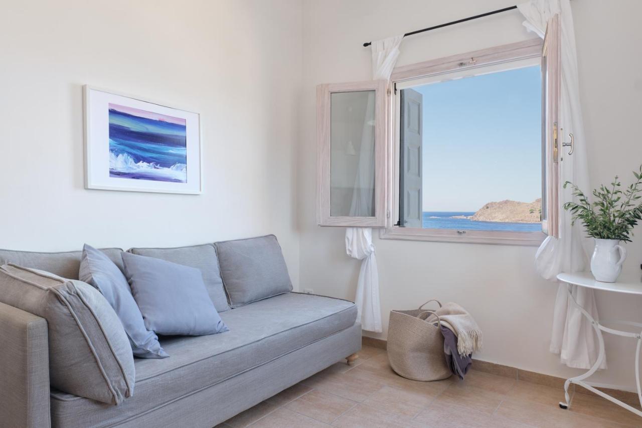 Little Bird Lesvos Aparthotel Petra  Exterior photo
